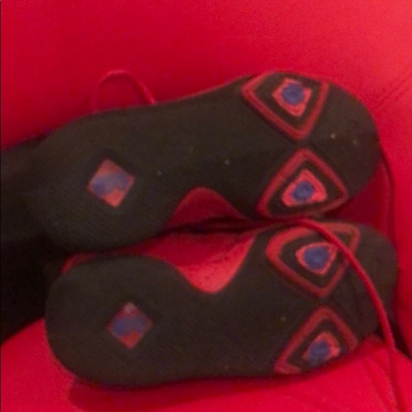 Kyrie Irving Basketball Tennis - Picture 4 of 4